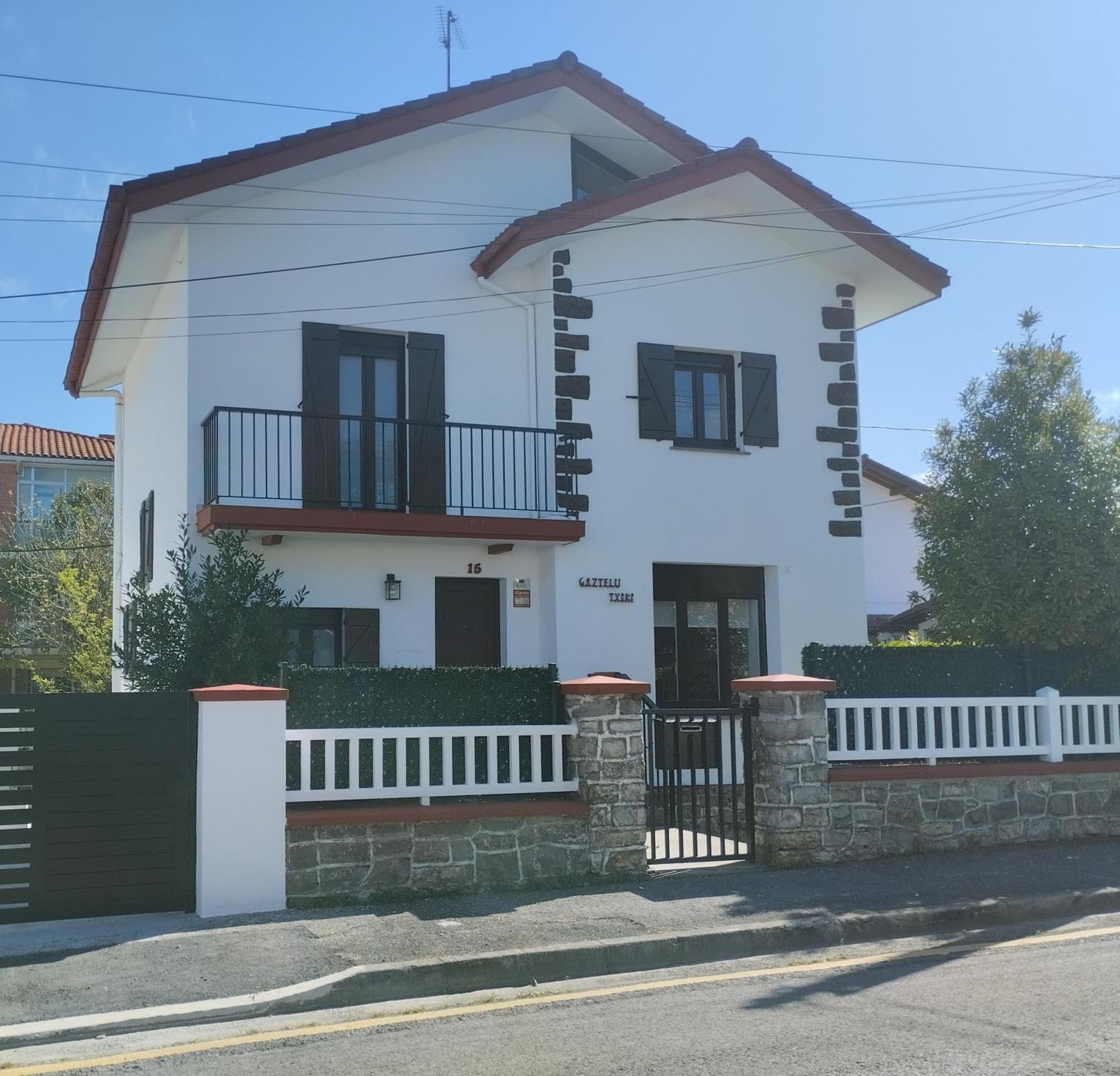 Casa Gaztelu Txiki Villa Irun Exteriör bild